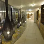 Latini