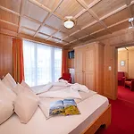 Hotel Latini Zell am See
