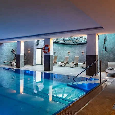 Latini Hotel