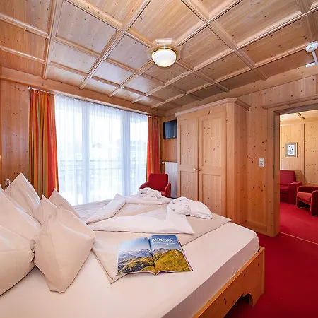 Hotel Latini Zell am See