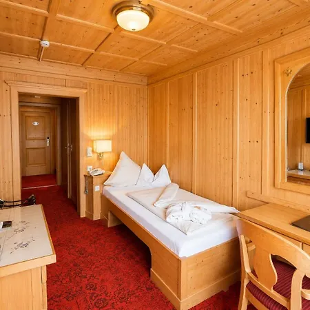 Latini 4* Zell am See