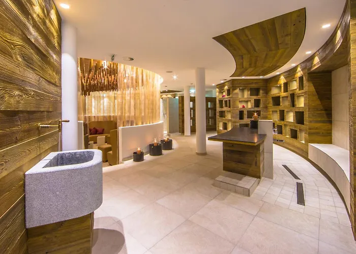 Hotel Latini Zell am See